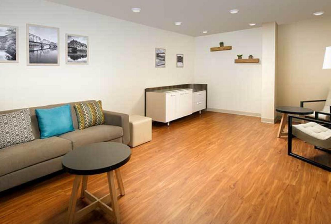 Woodspring Suites Άλενταουν Εξωτερικό φωτογραφία